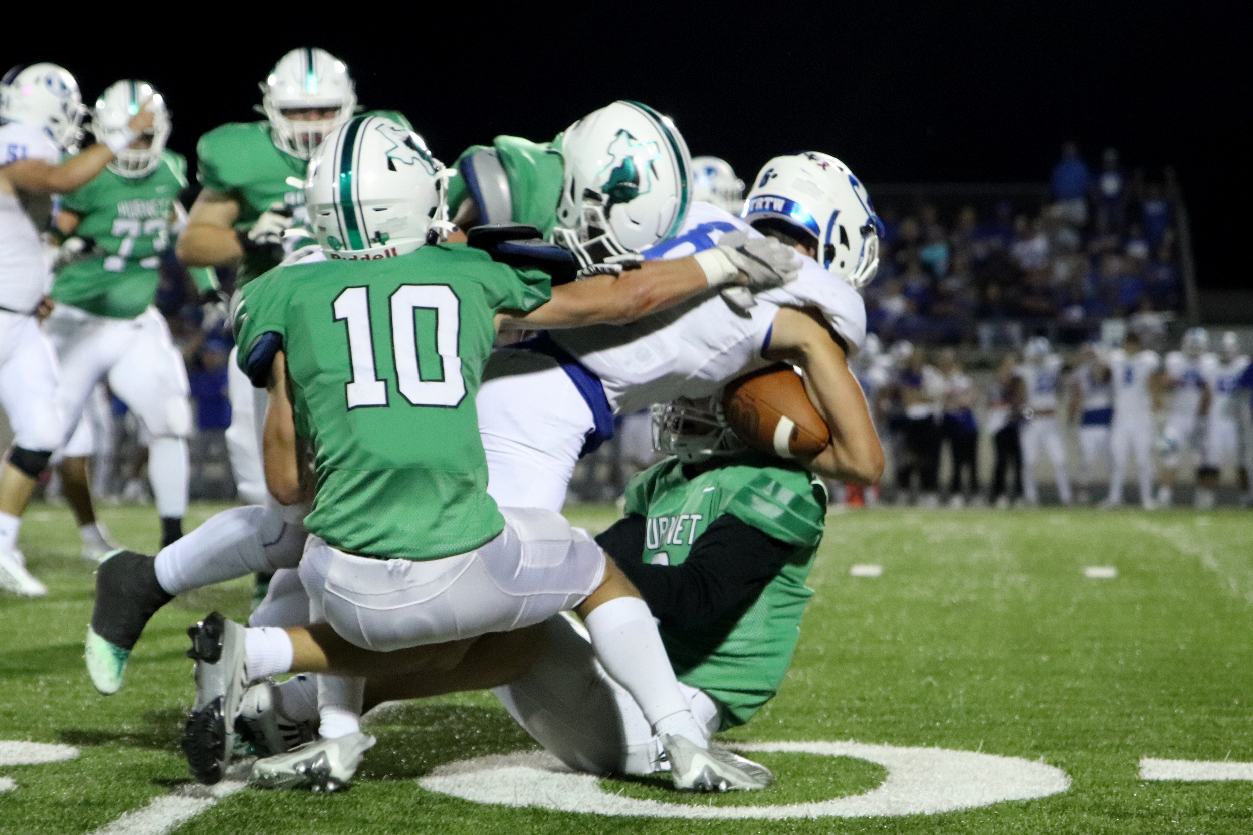 Lampasas football beats to begin district with a win Texas